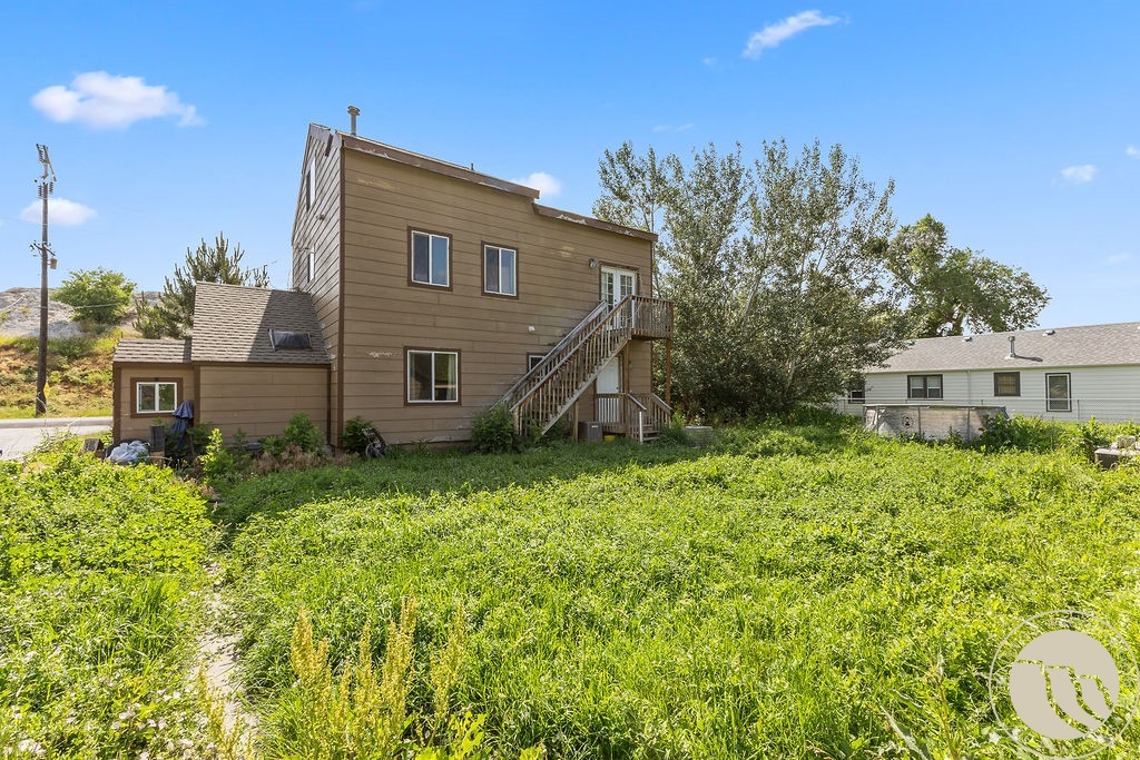 102 Riverside ROAD