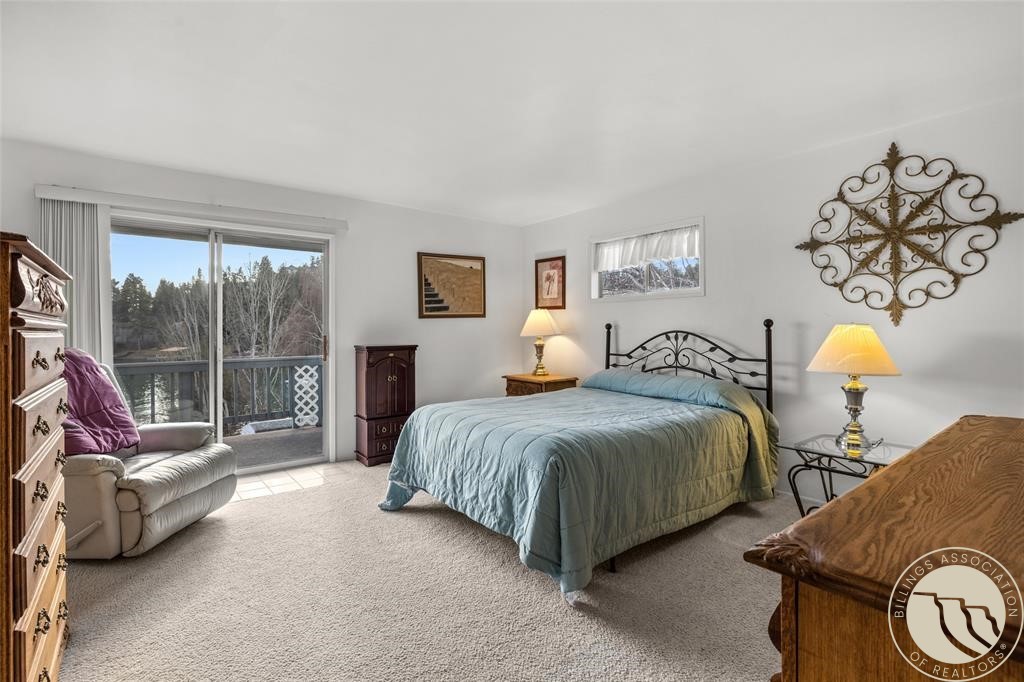 205 Lakeshore Drive