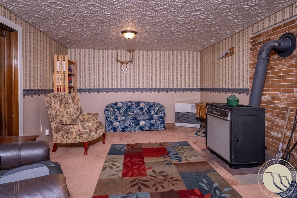 4 Courtier Road