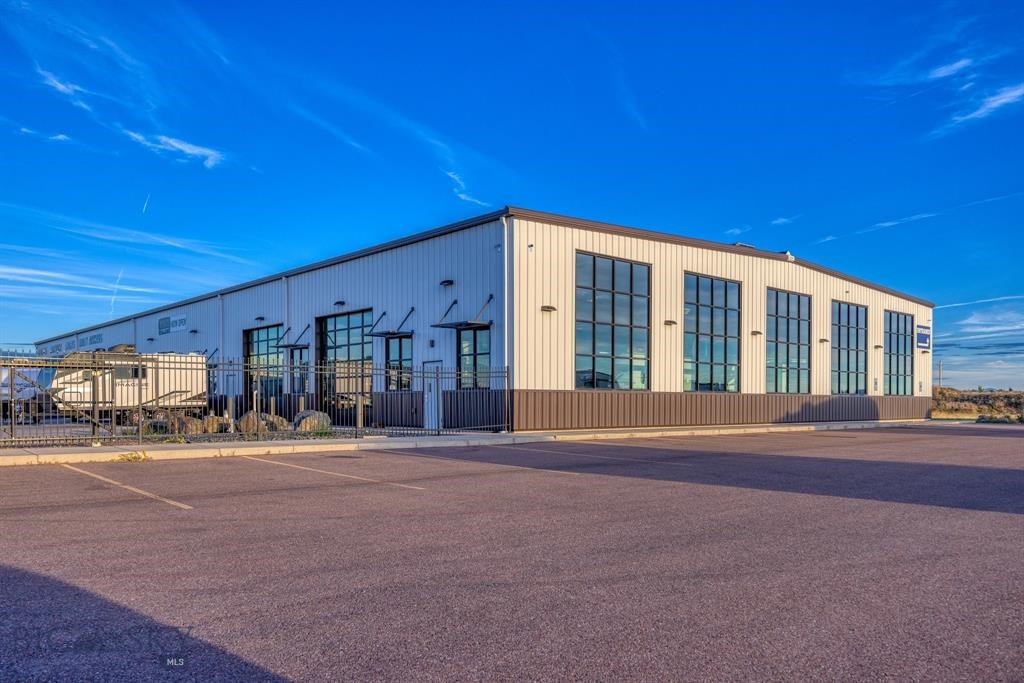 3928 Tri Hill Frontage