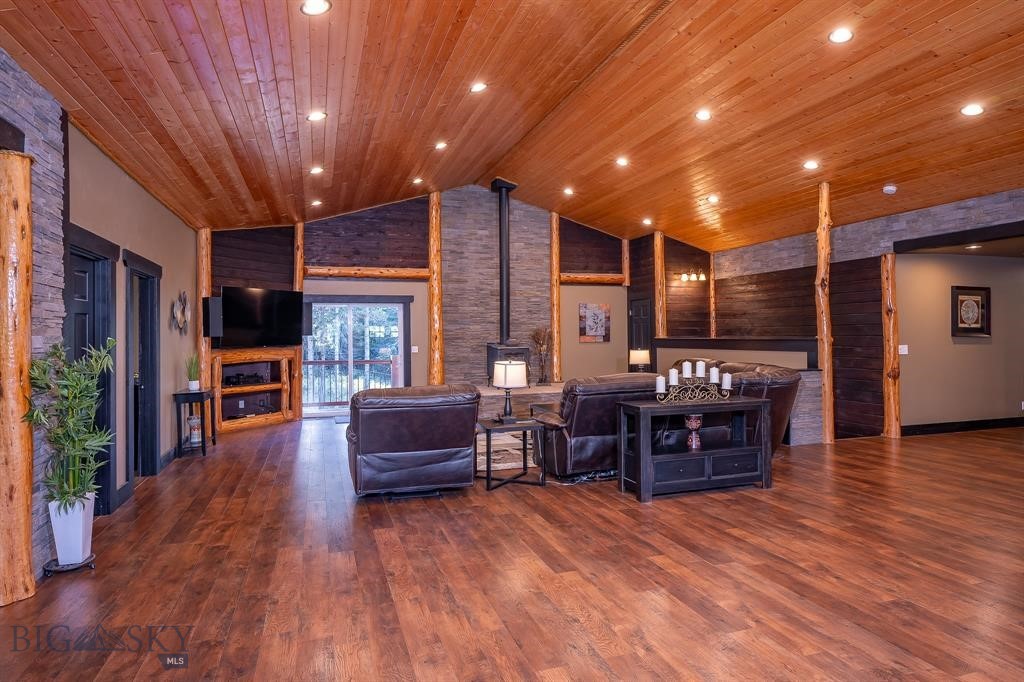 44 Copper Ridge