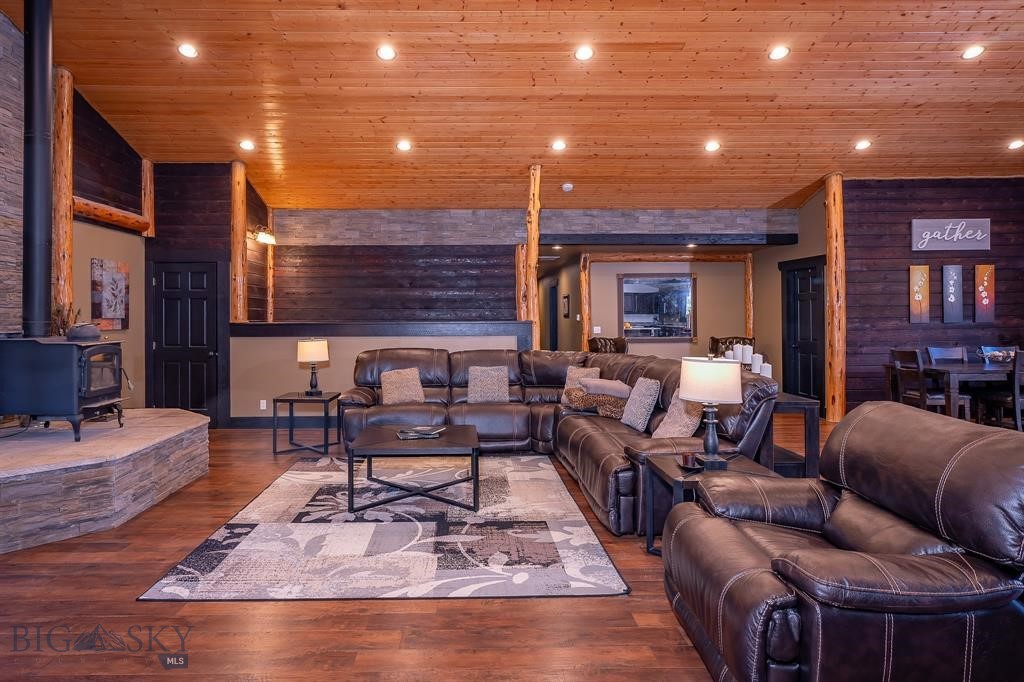 44 Copper Ridge