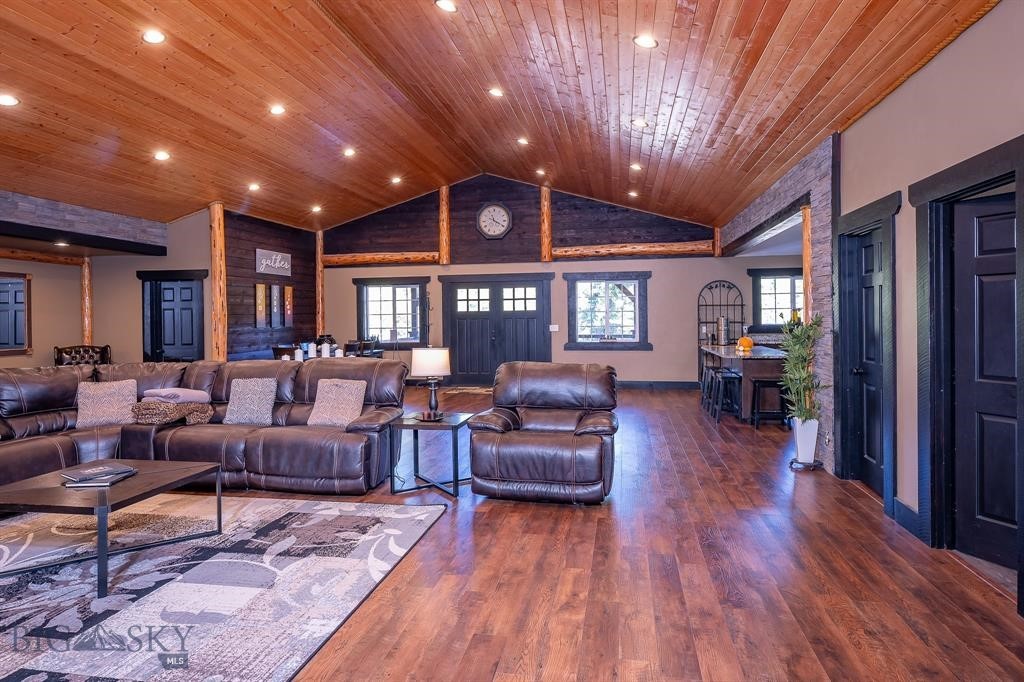 44 Copper Ridge