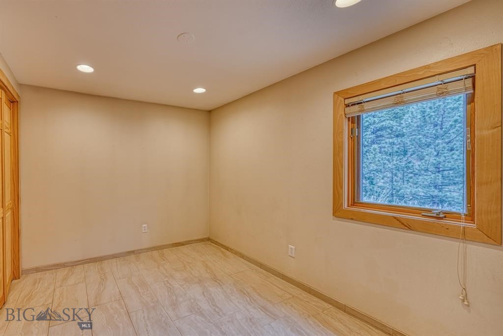 149 Novak Creek