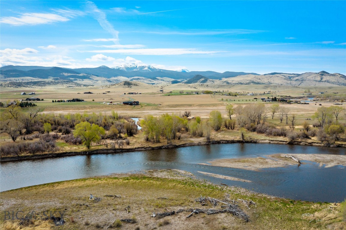 TBD N Lewis and Clark Trail Lot 27
