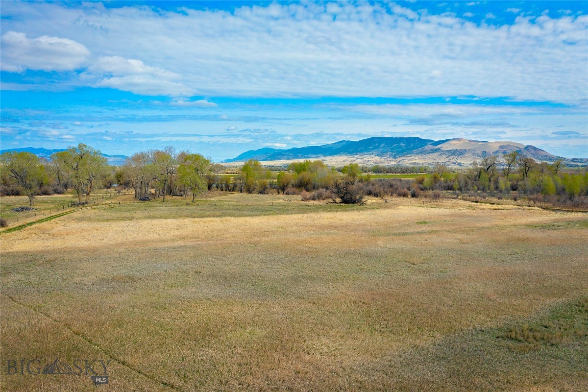 TBD N Lewis and Clark Trail Lot 27