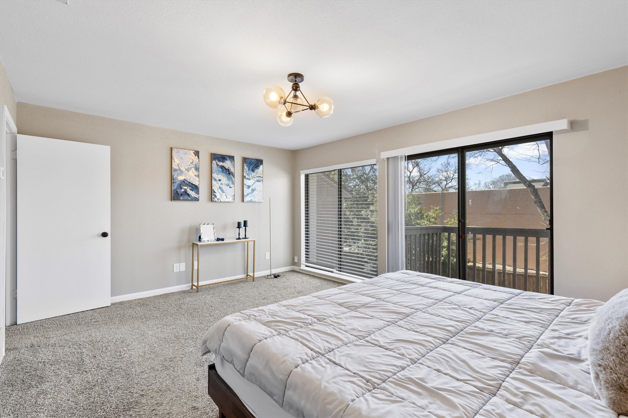 6375 Southpoint Drive