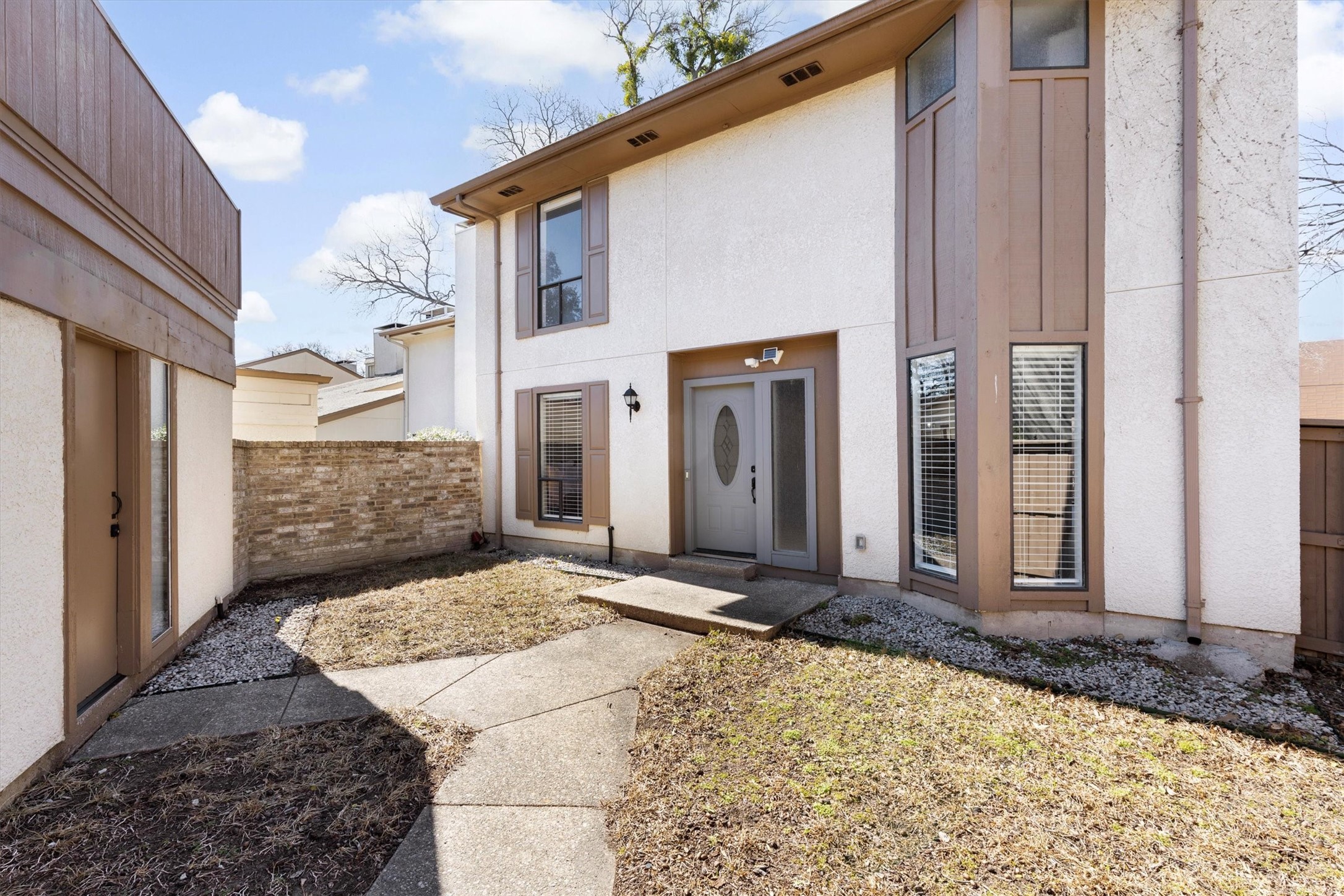 6375 Southpoint Drive