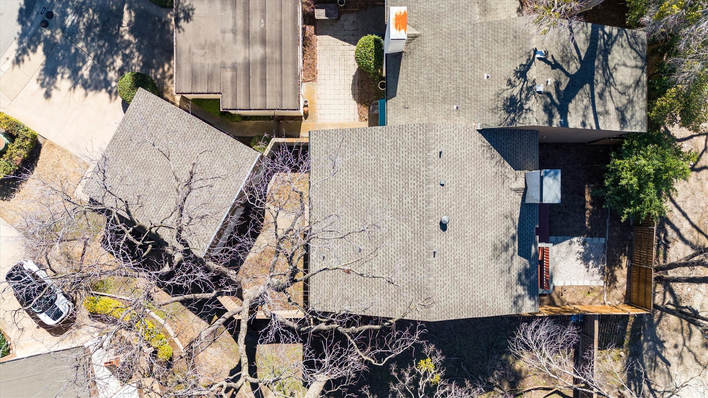 6375 Southpoint Drive