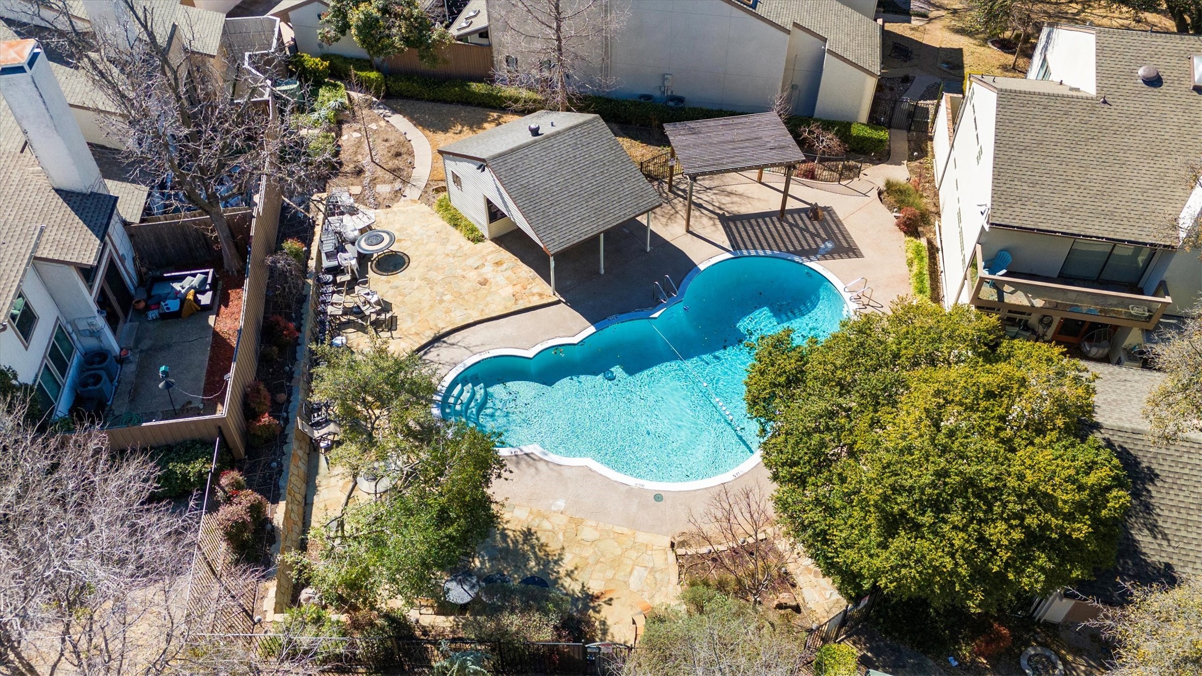 6375 Southpoint Drive