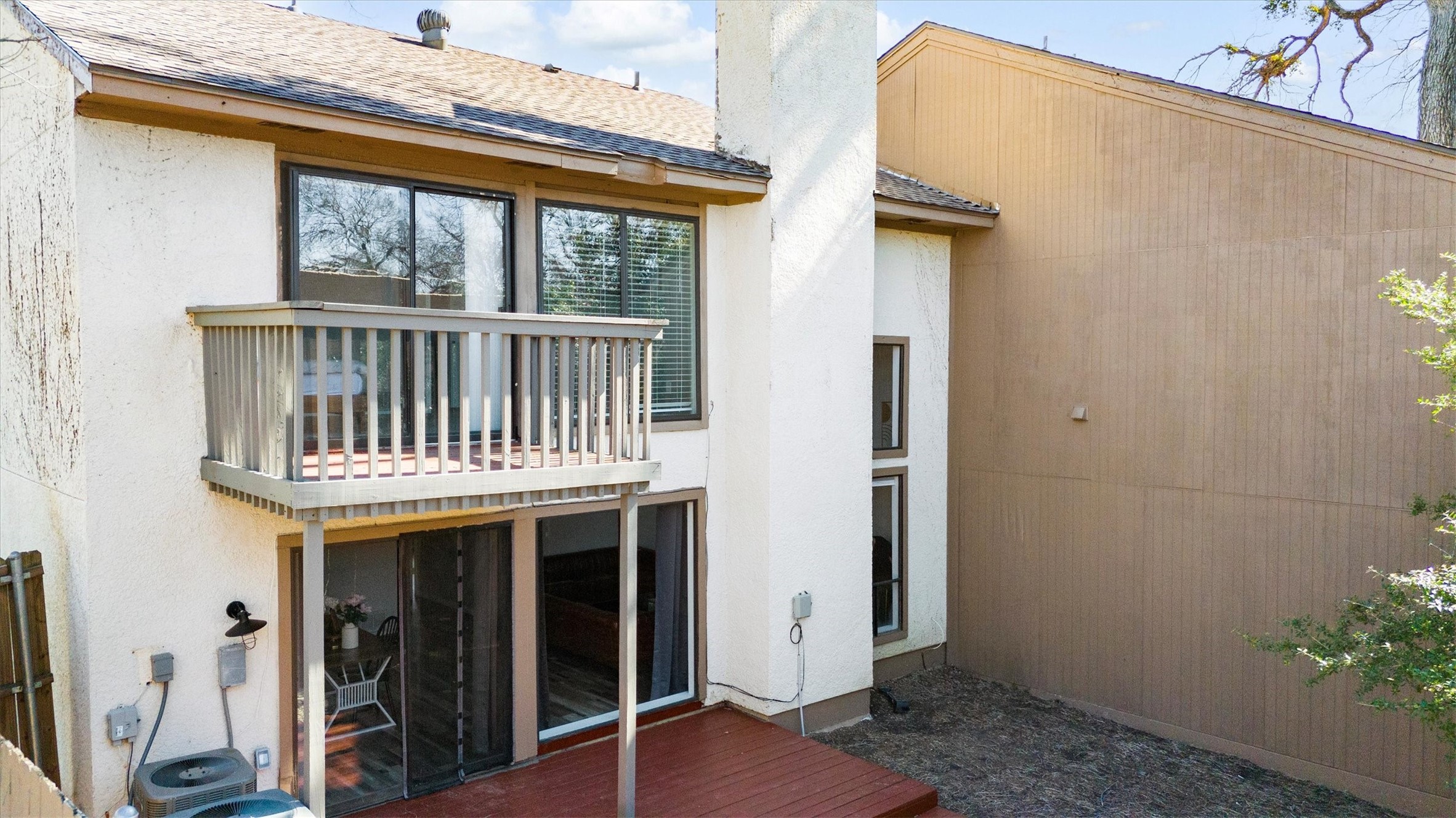 6375 Southpoint Drive