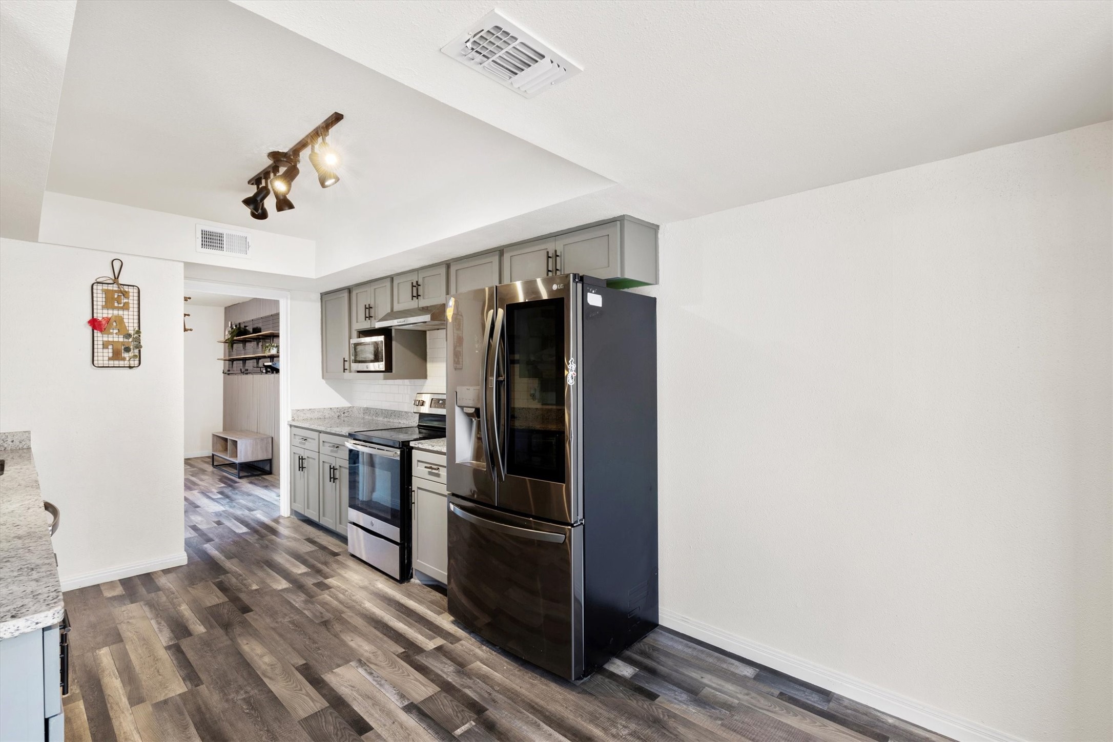 6375 Southpoint Drive
