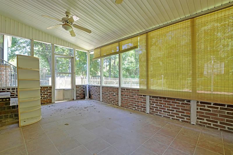 121 Blake Dr