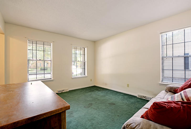 121 Blake Dr