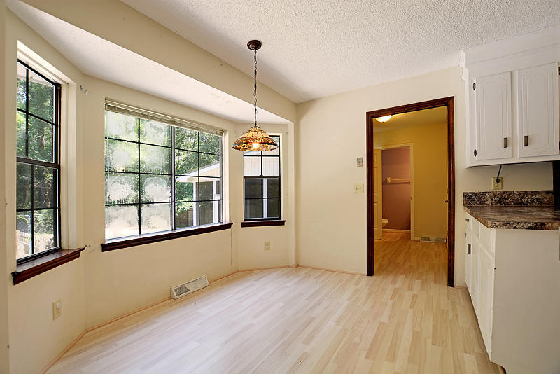 121 Blake Dr