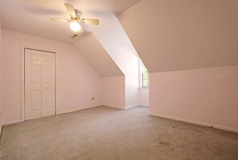 121 Blake Dr