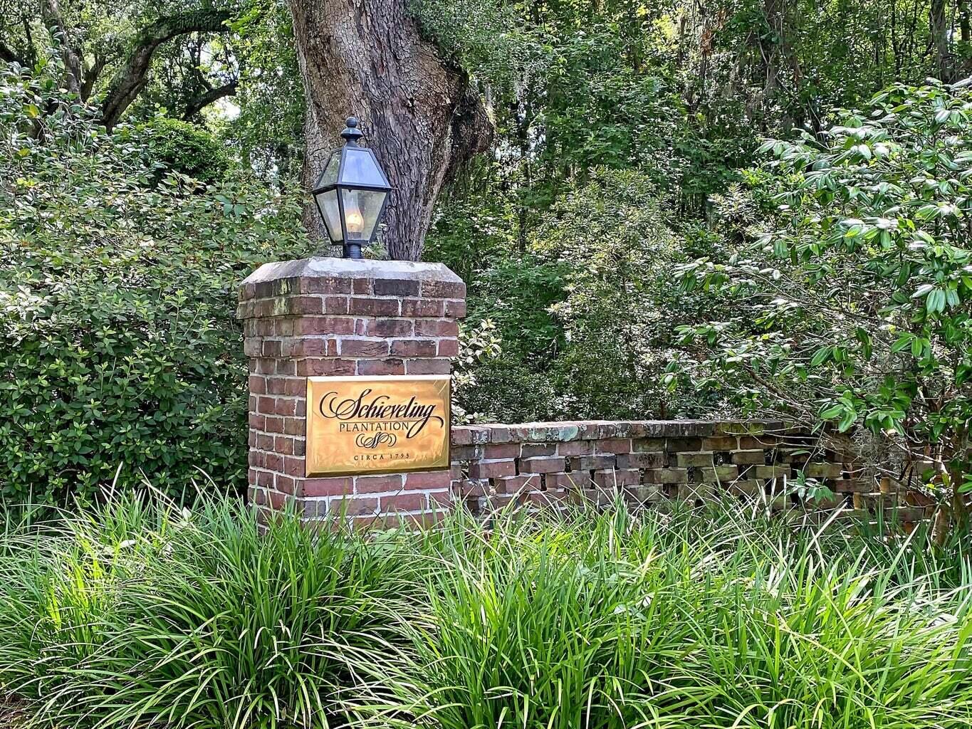 669 Fair Spring Drive