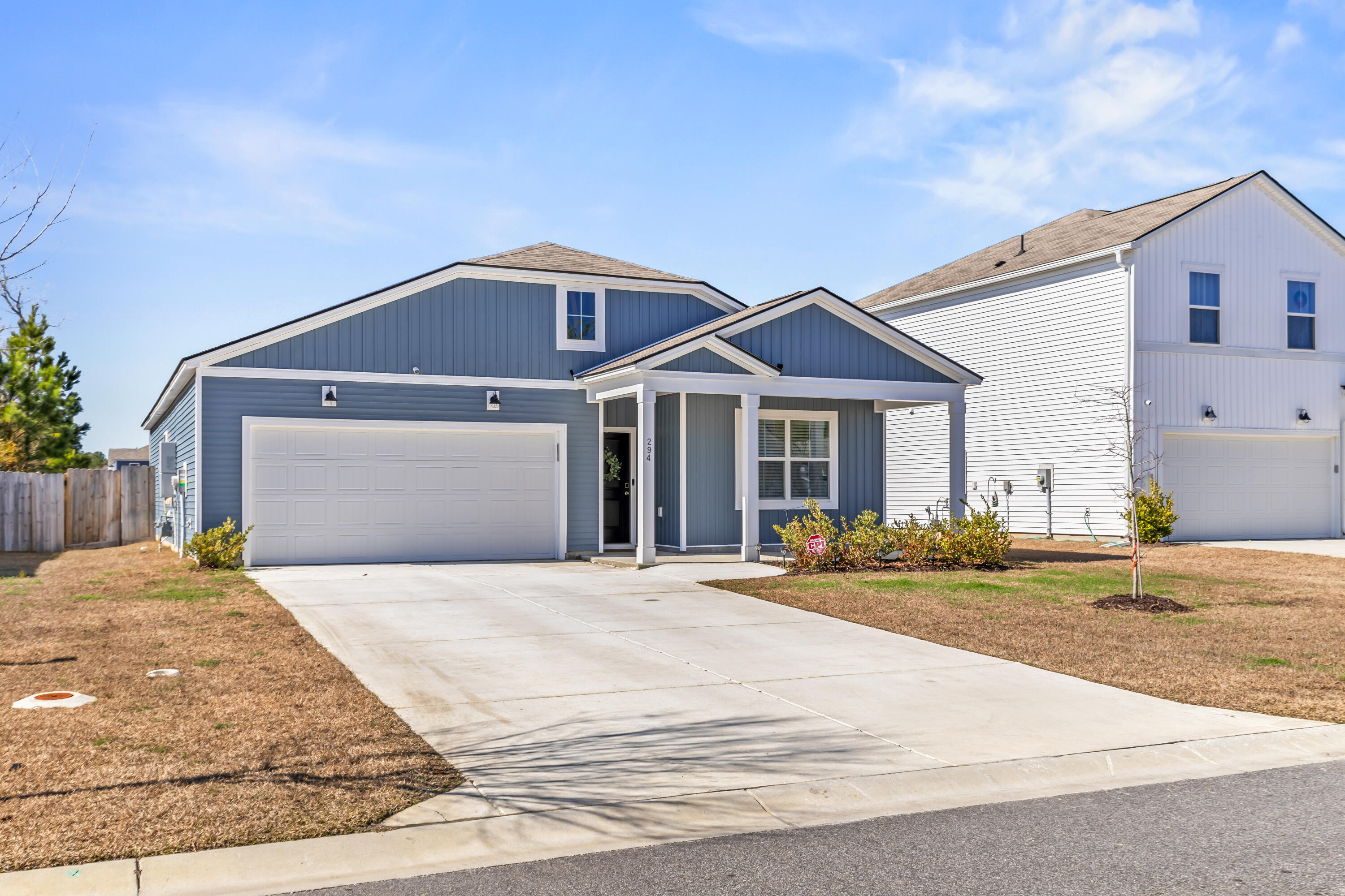 294 W Bradford Pointe Drive