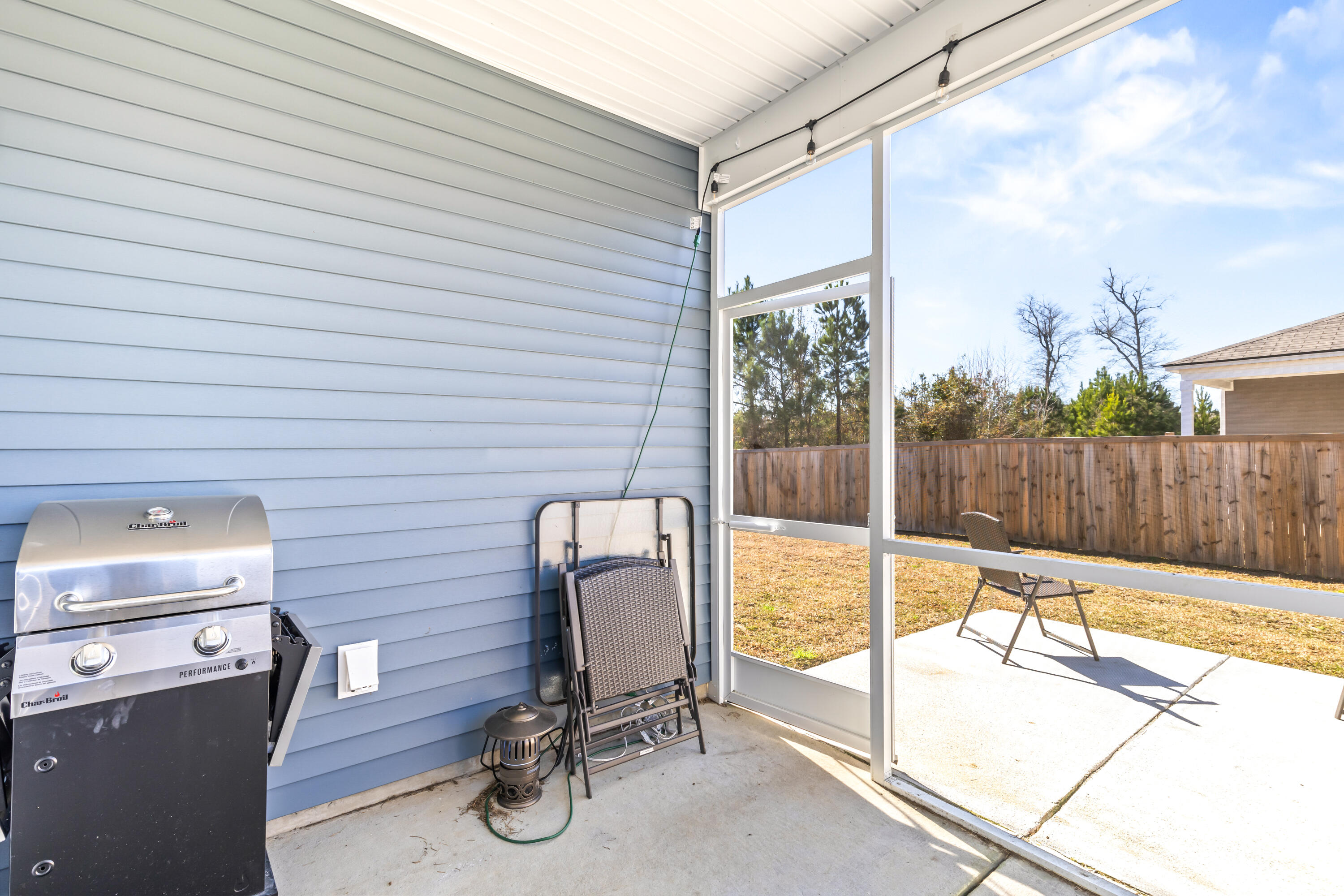 294 W Bradford Pointe Drive