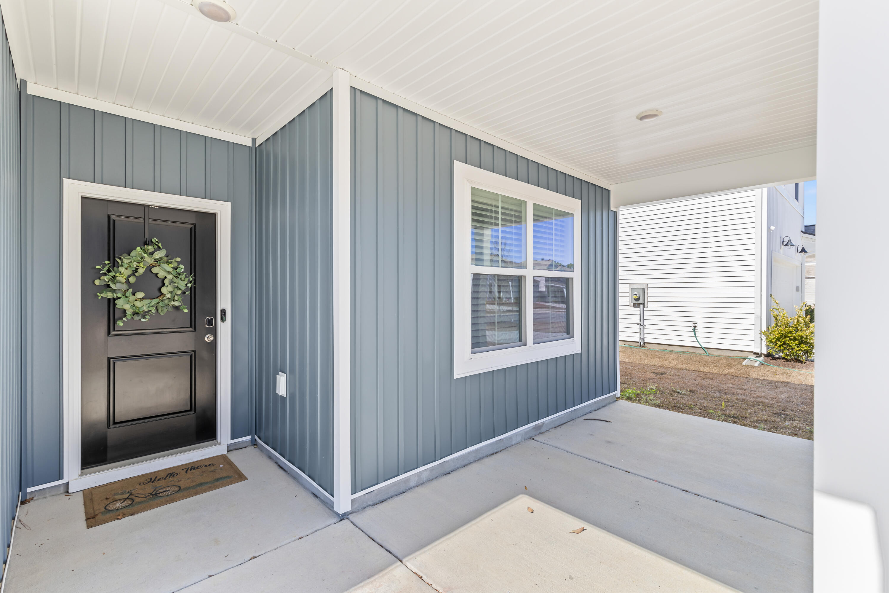 294 W Bradford Pointe Drive