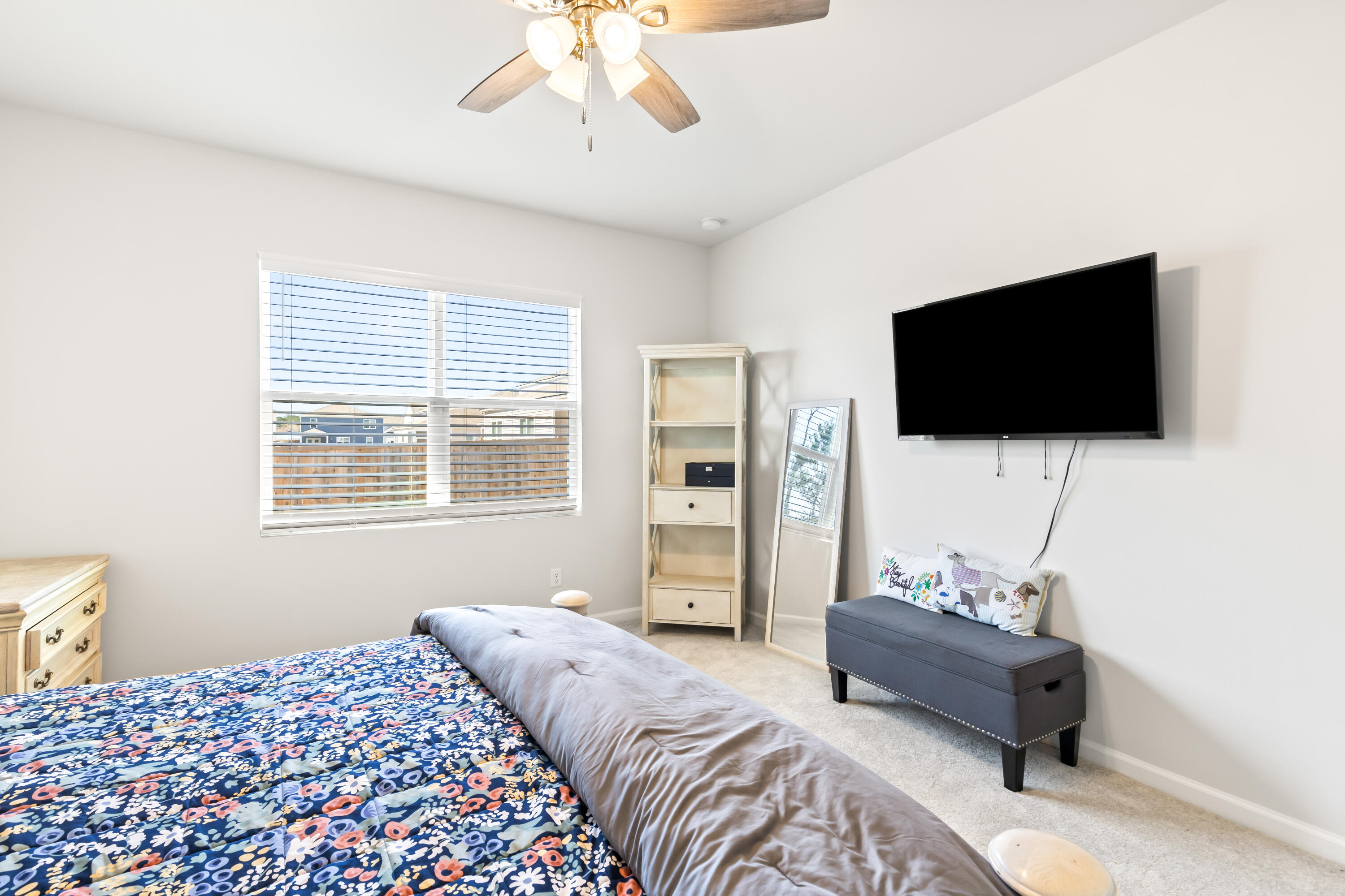 294 W Bradford Pointe Drive