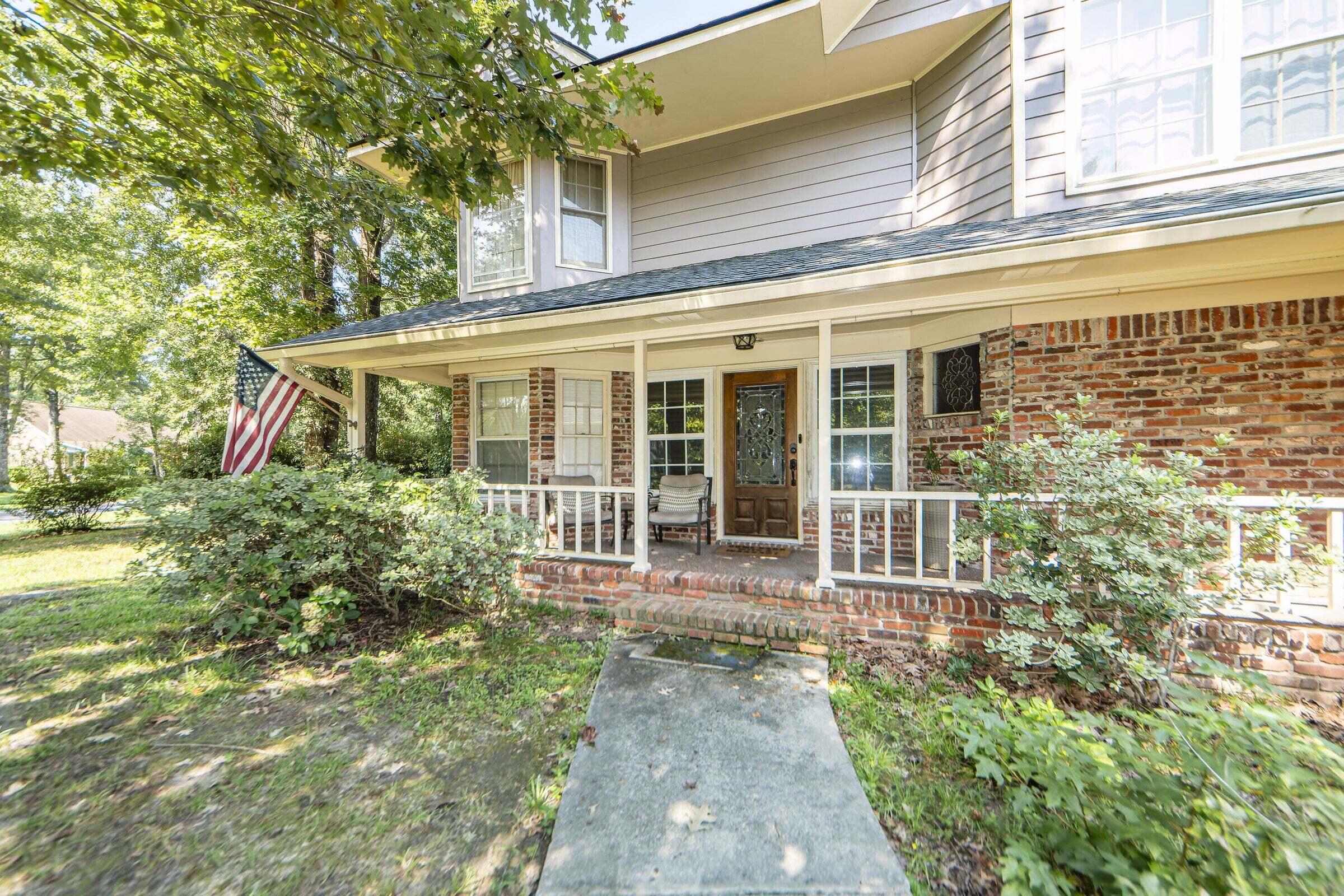 101 Knottingham Drive