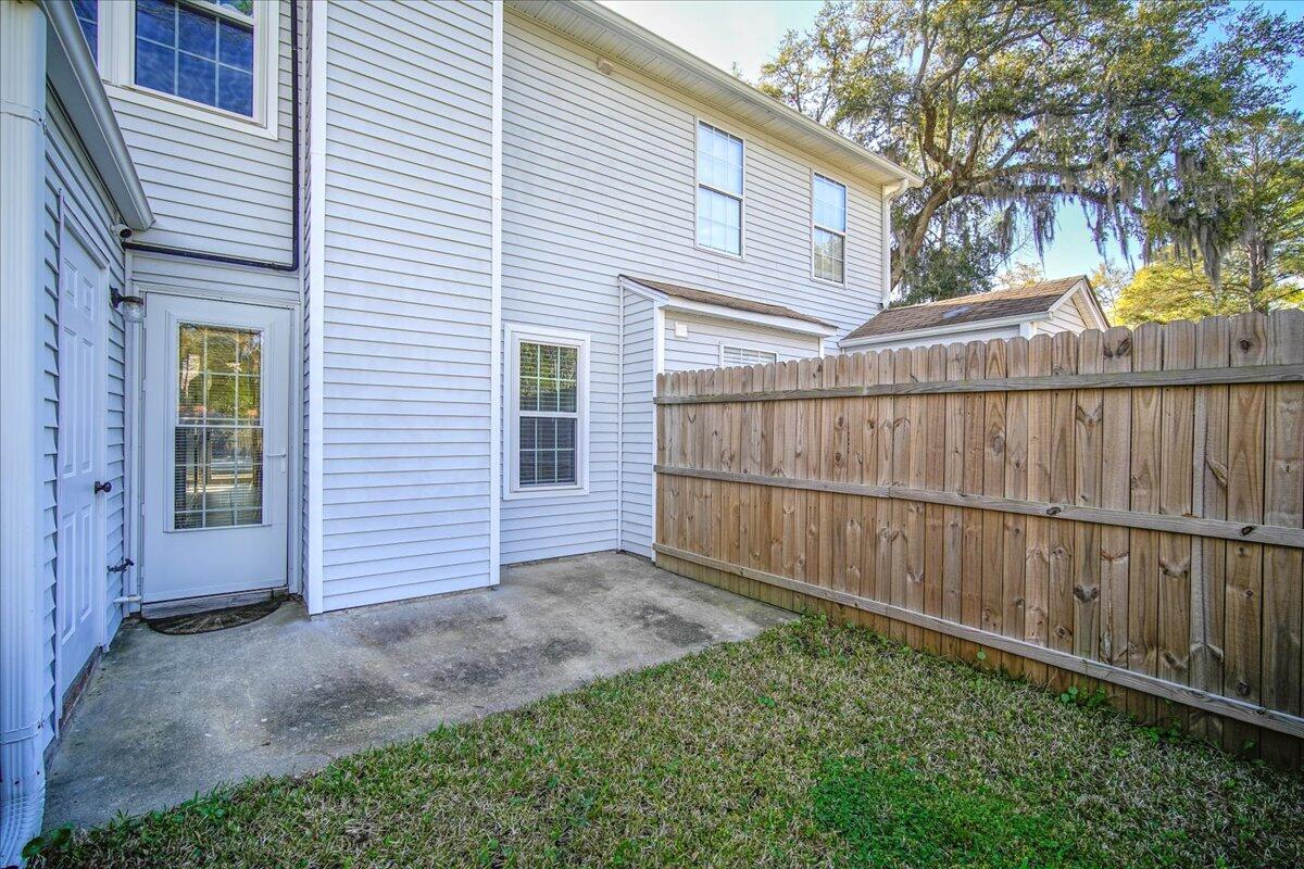 605 Reserve Way