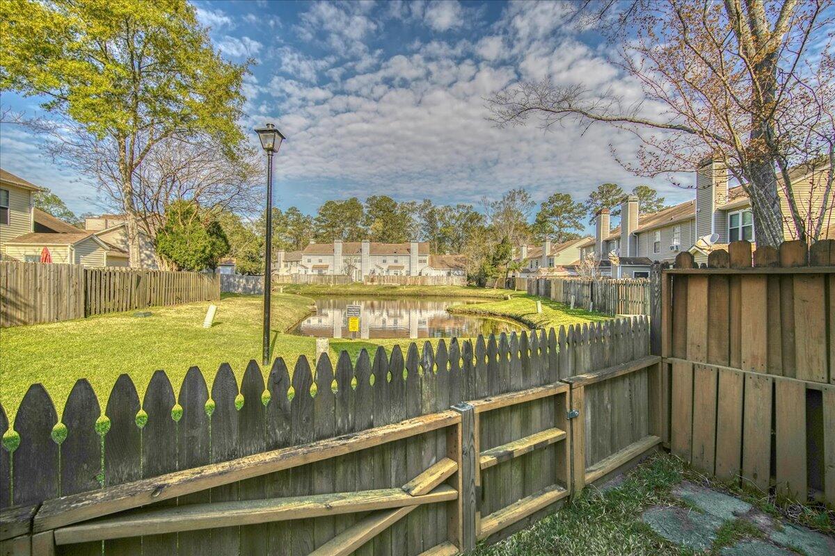 605 Reserve Way