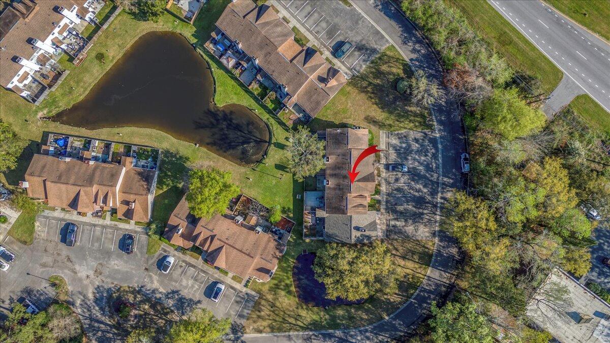 605 Reserve Way