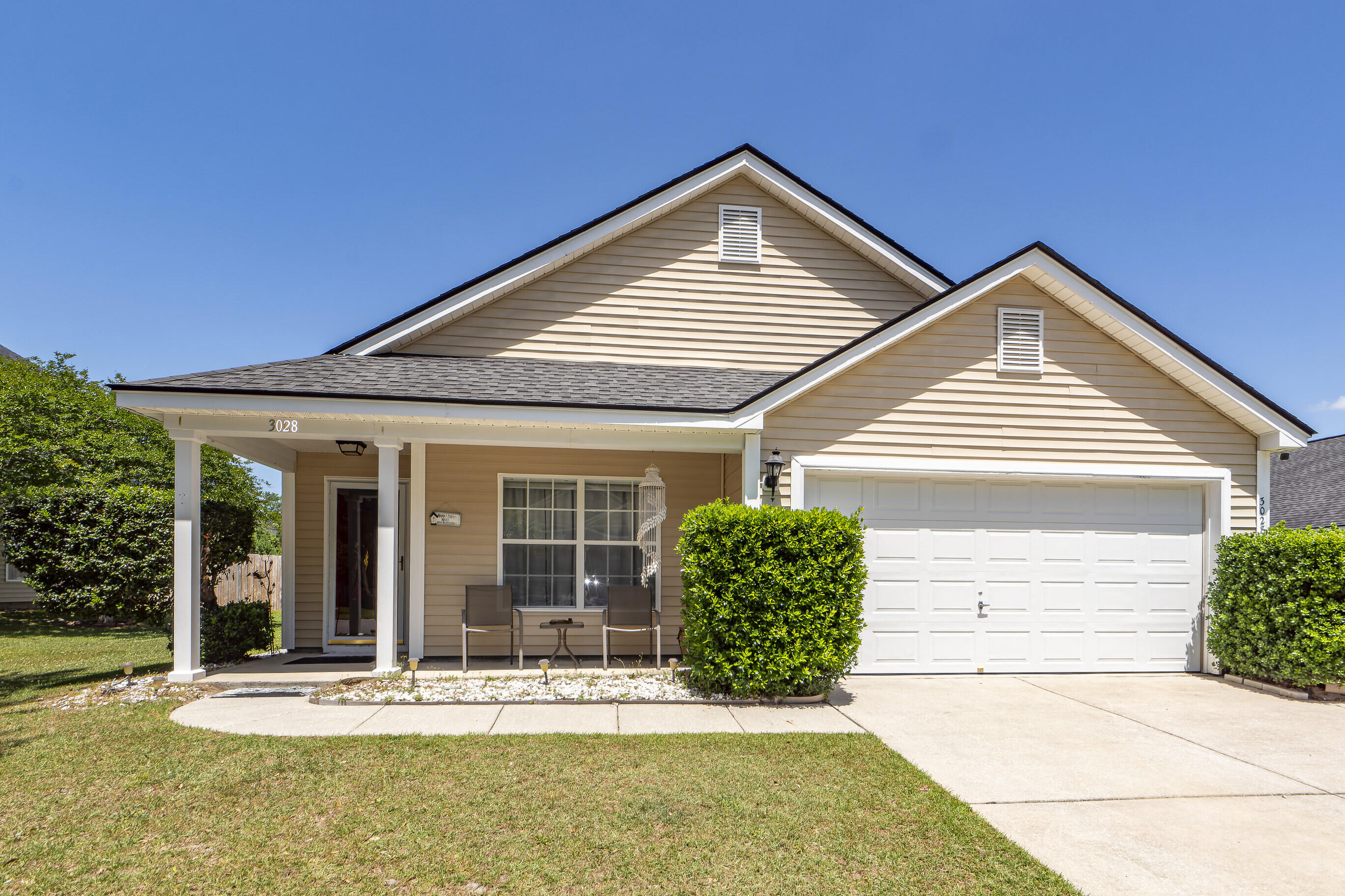 3028 Maple Leaf Drive
