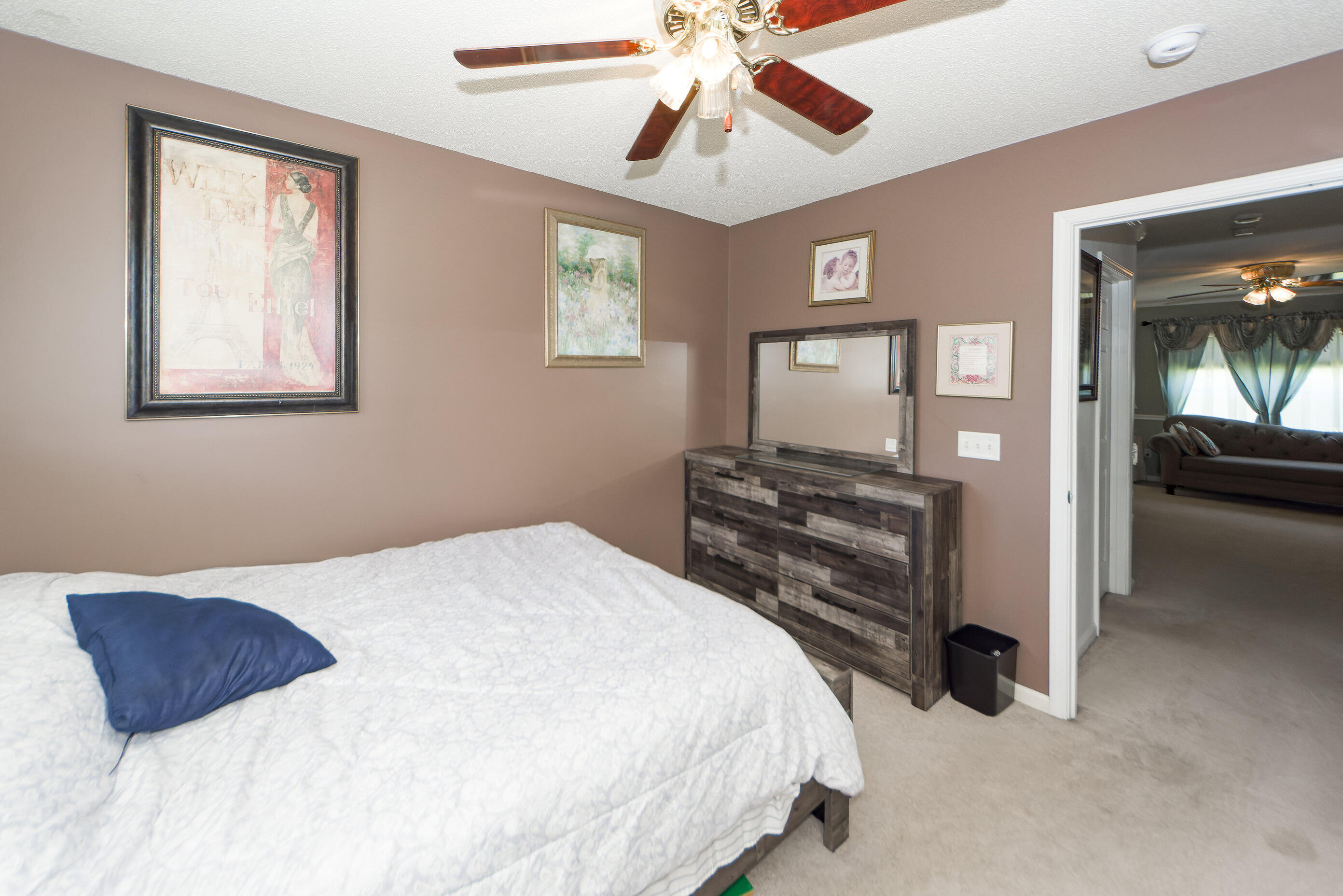 3028 Maple Leaf Drive