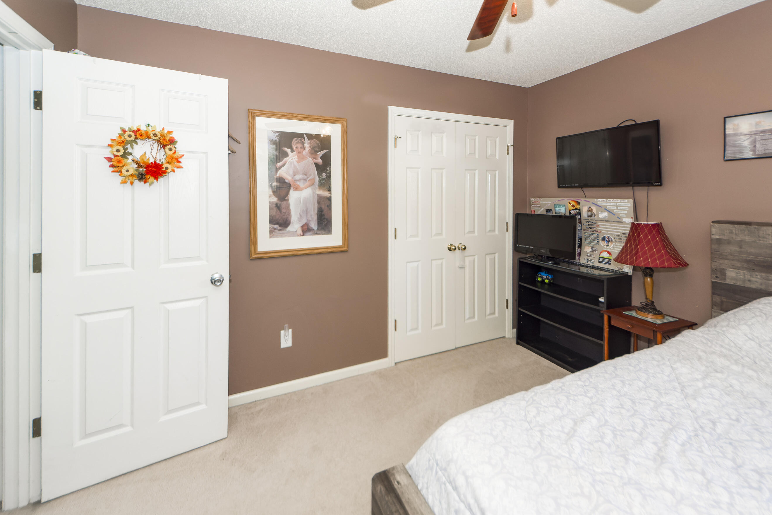 3028 Maple Leaf Drive