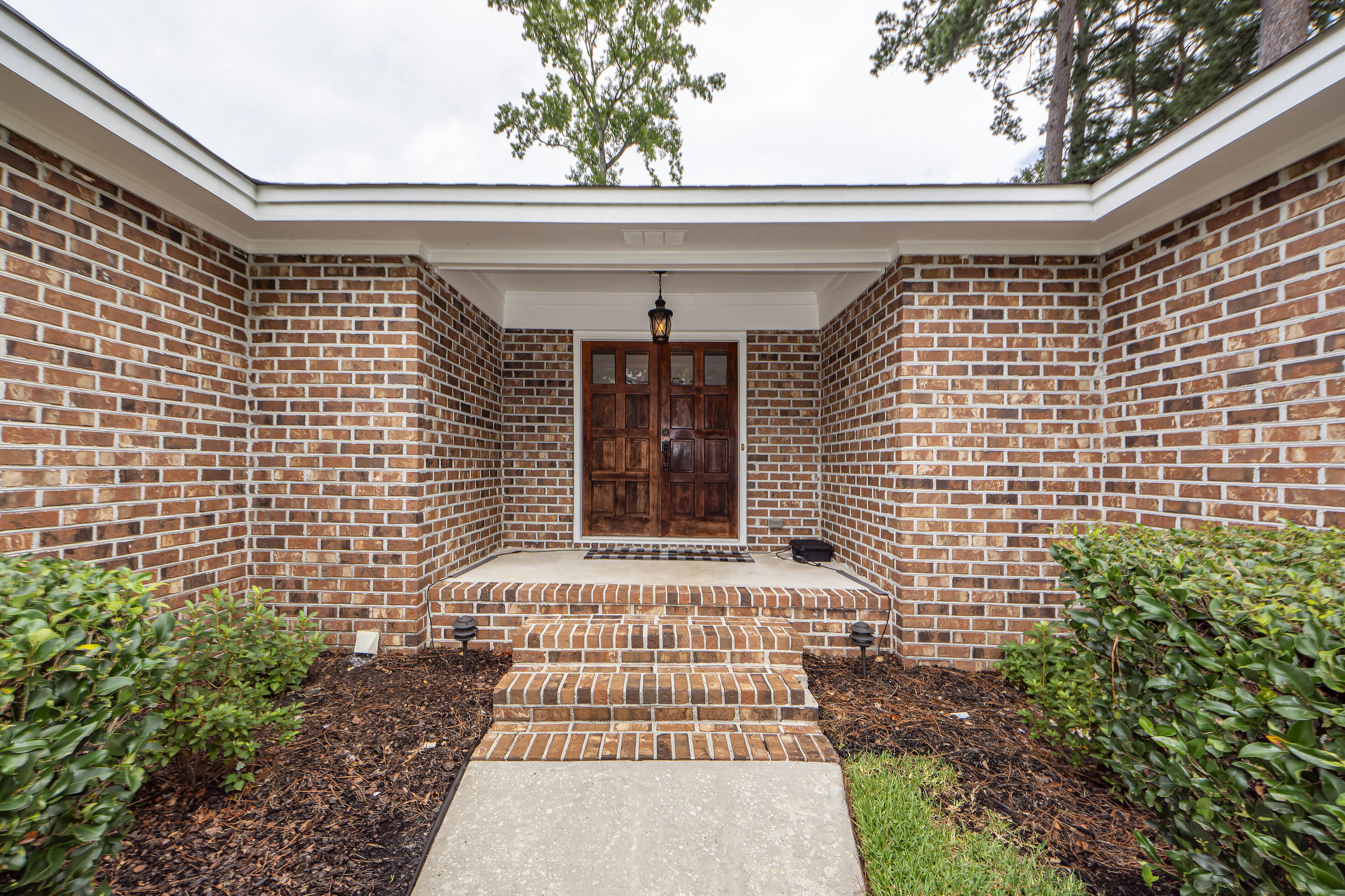 103 Dove Lane