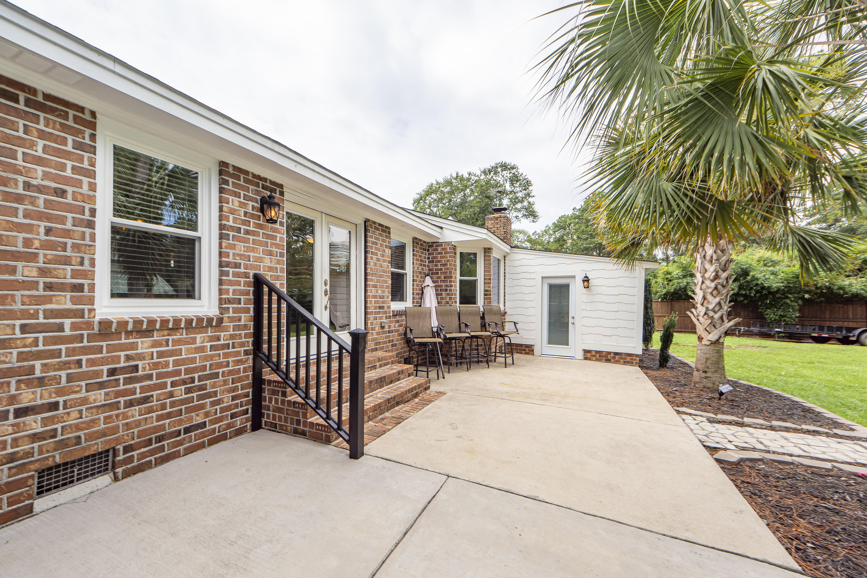 103 Dove Lane