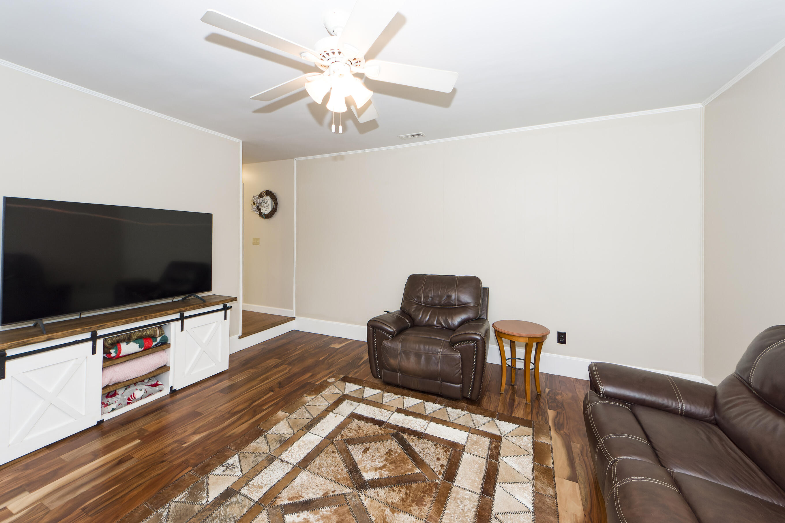 103 Dove Lane