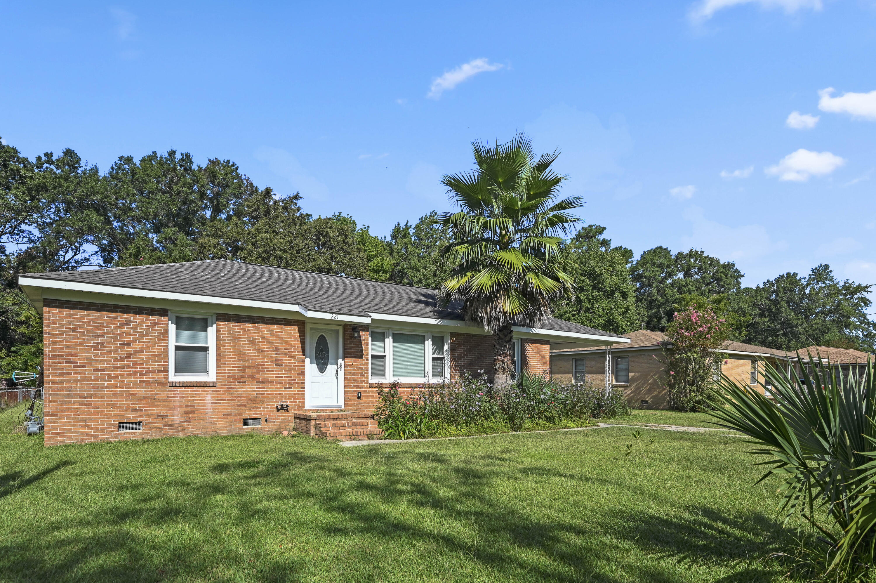 221 Vine Street