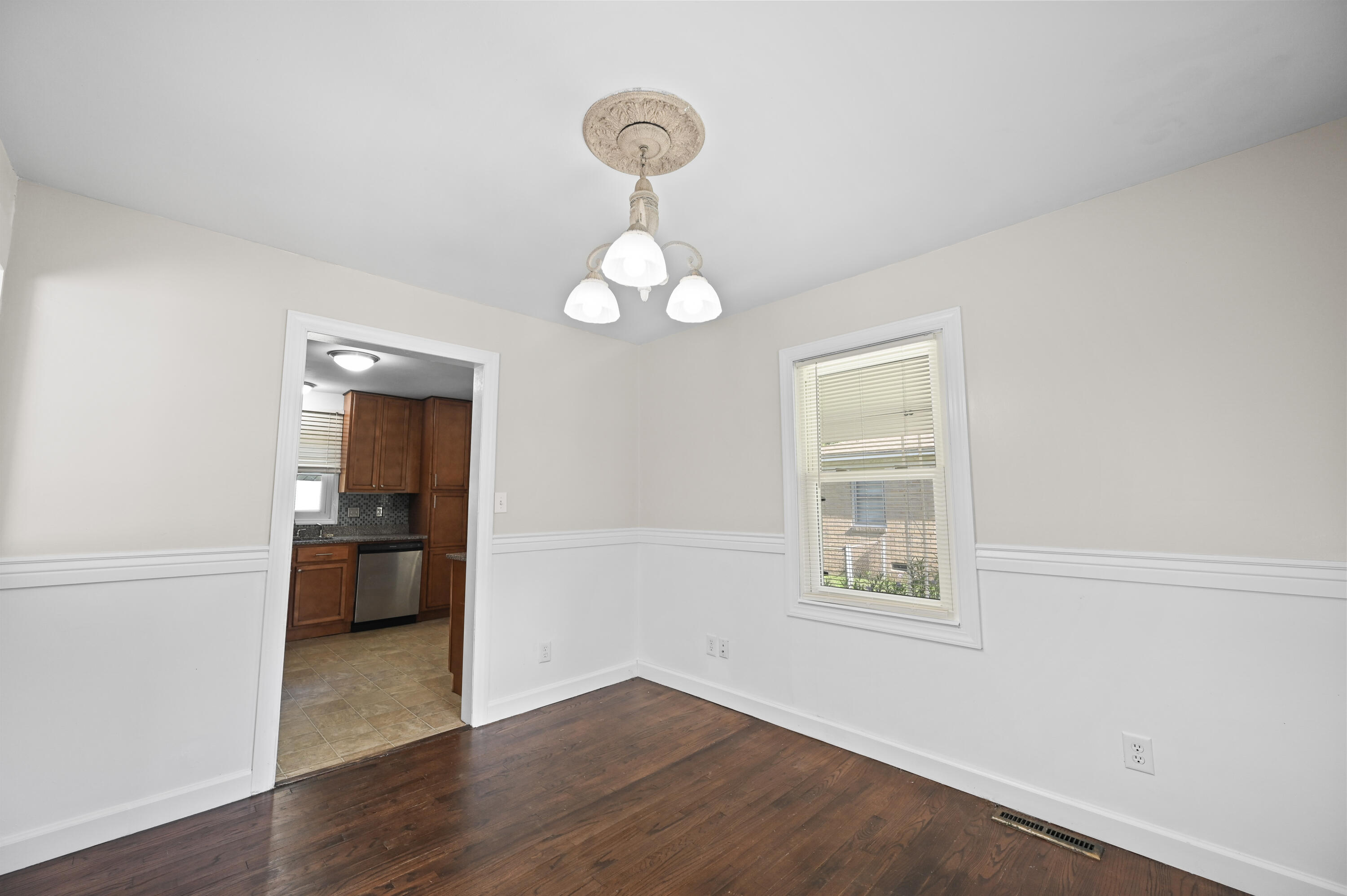 221 Vine Street