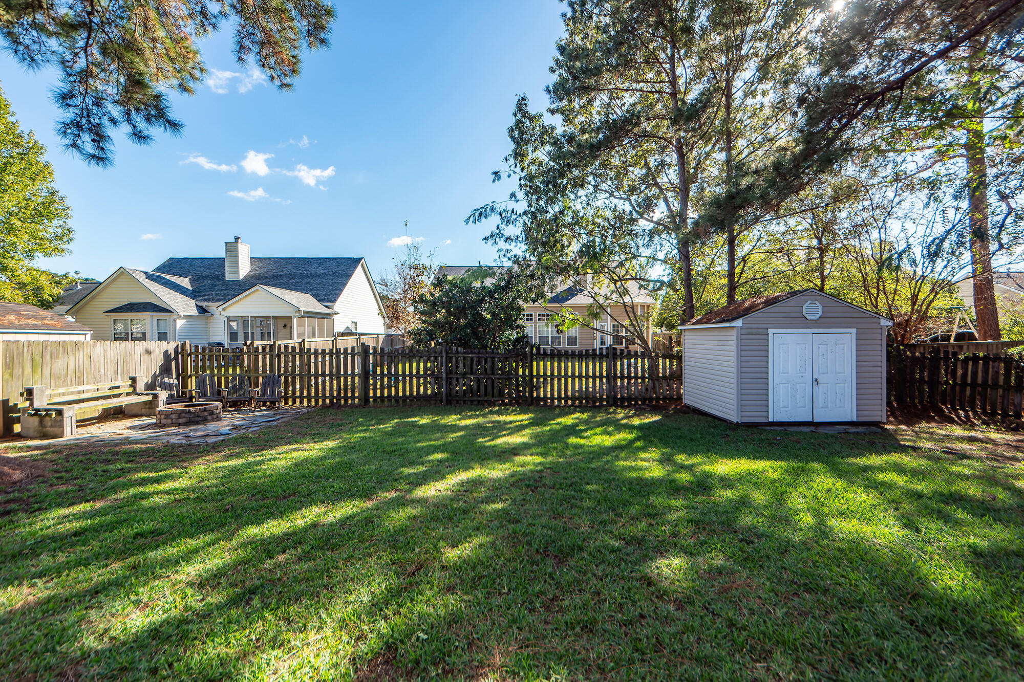 1411 Crossbill Trail