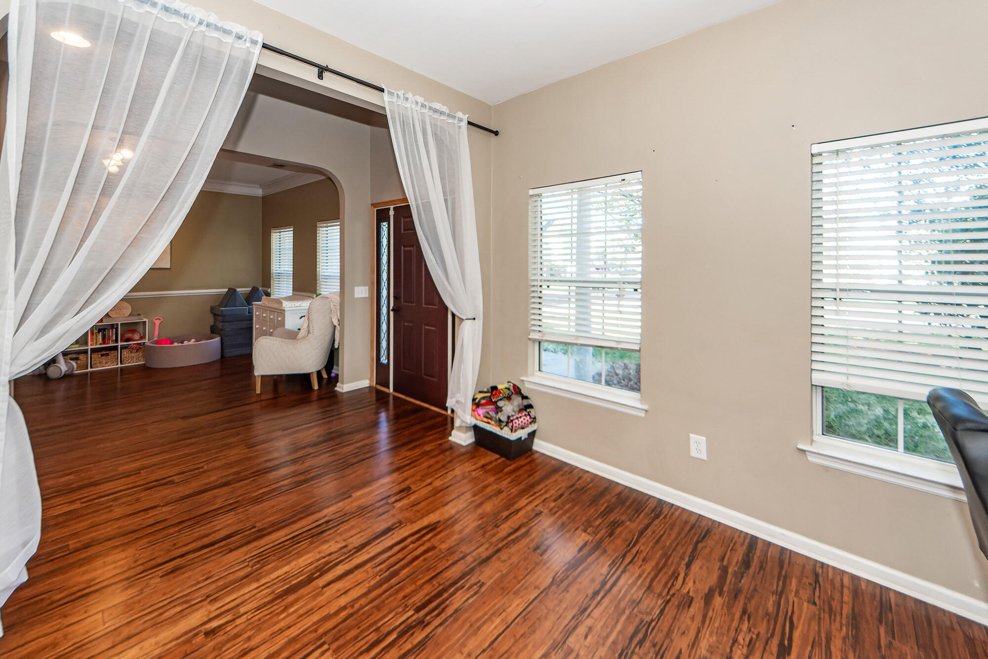 1411 Crossbill Trail