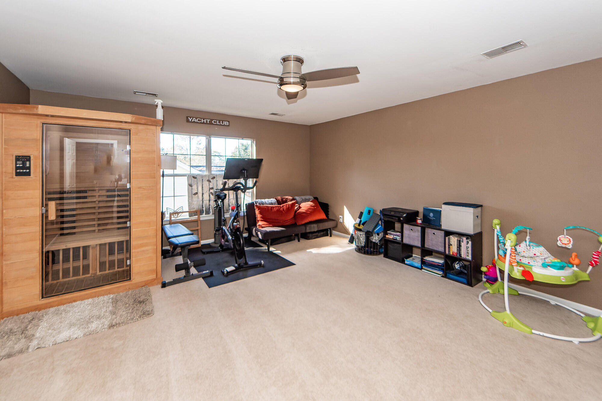 1411 Crossbill Trail