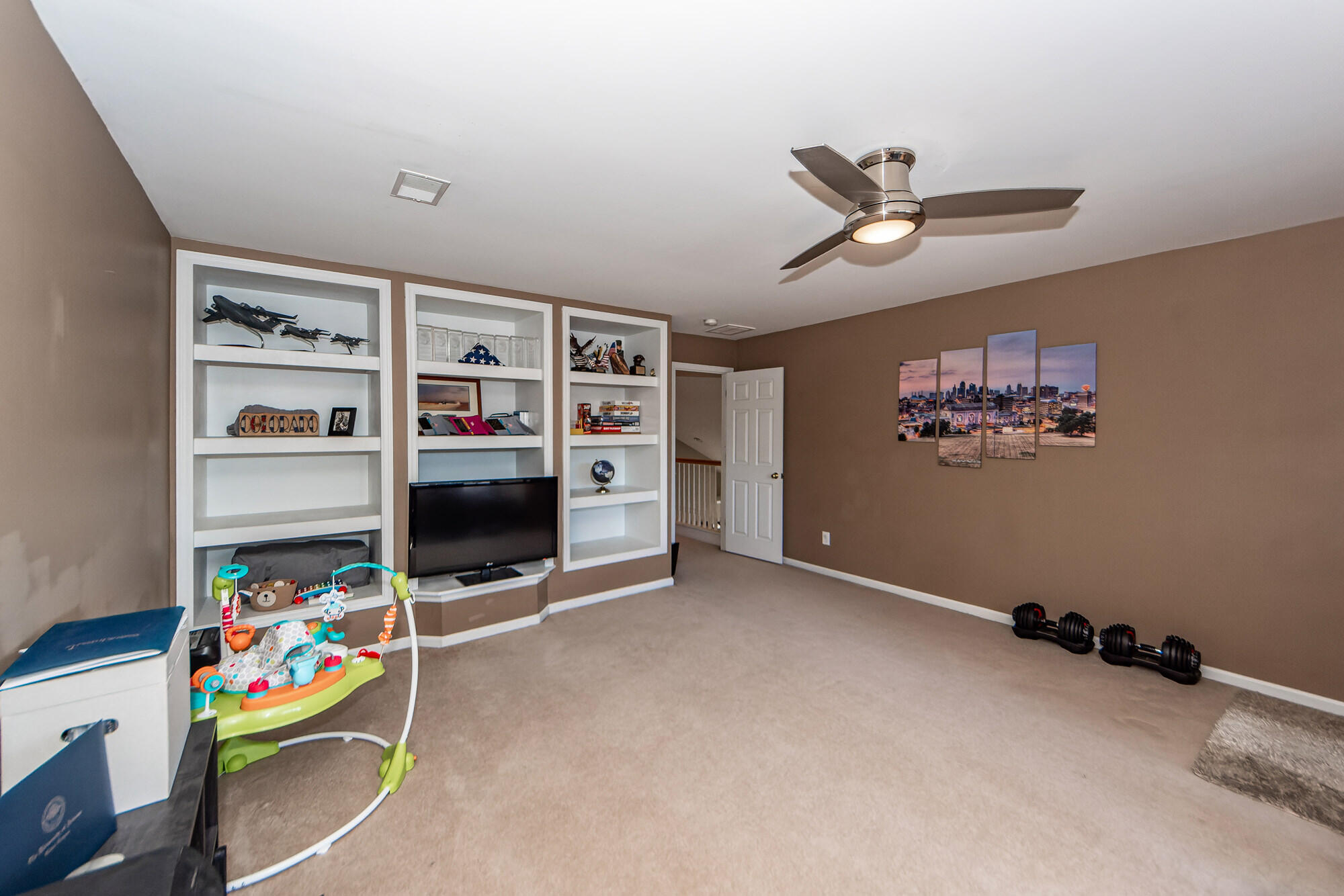 1411 Crossbill Trail