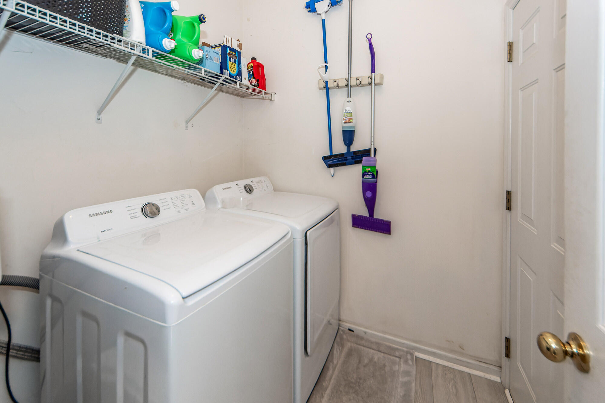 1411 Crossbill Trail