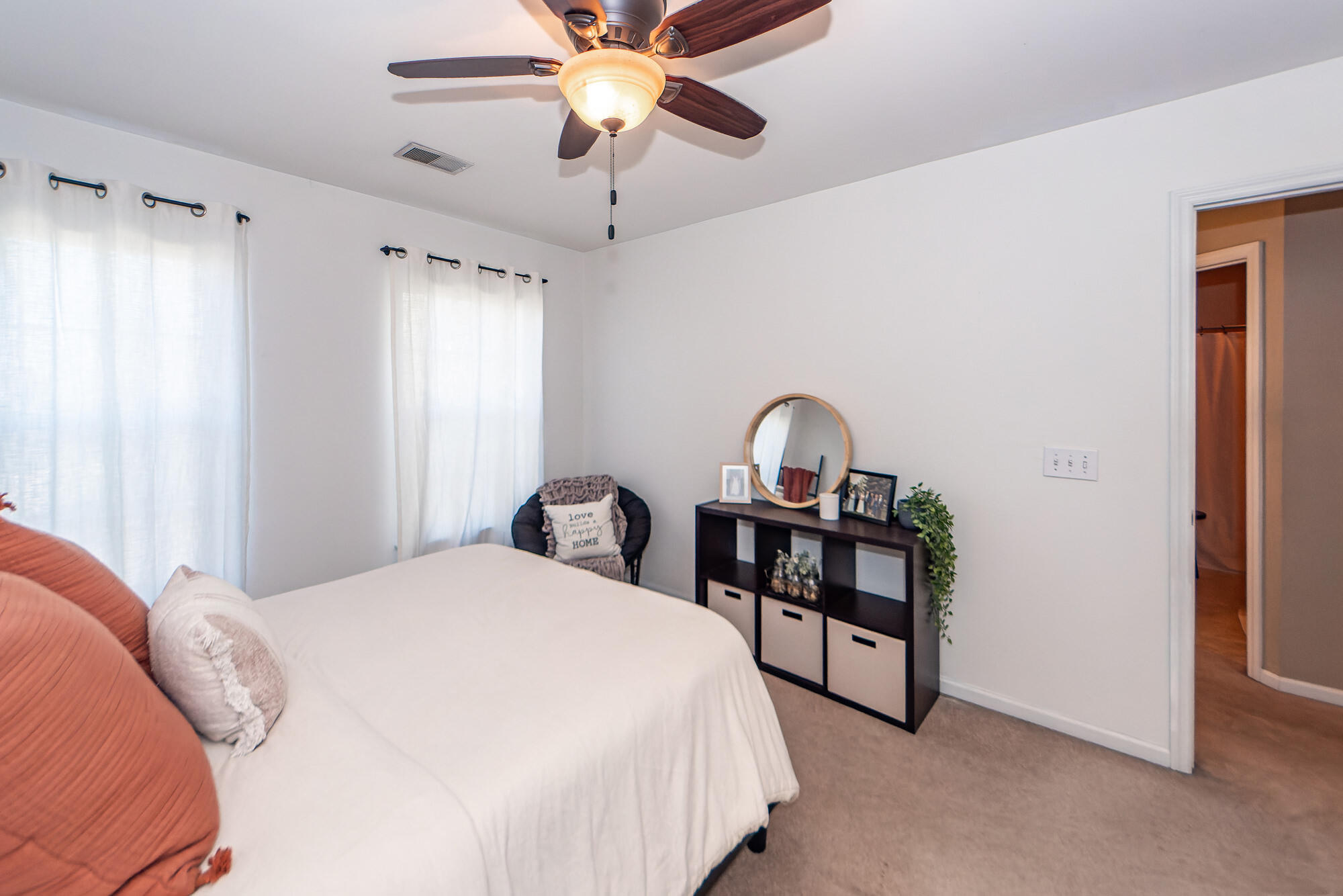1411 Crossbill Trail