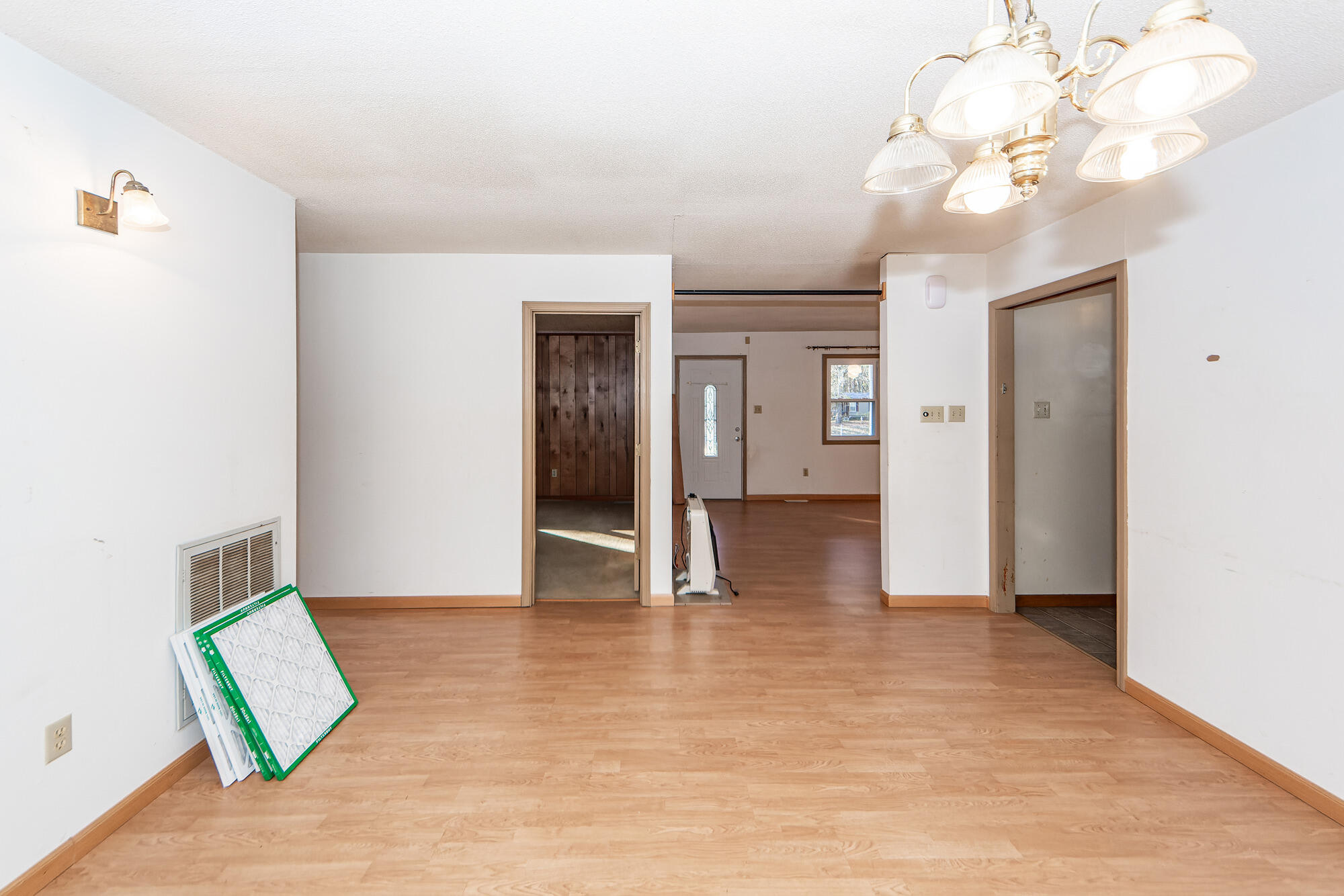 146 Mano Street