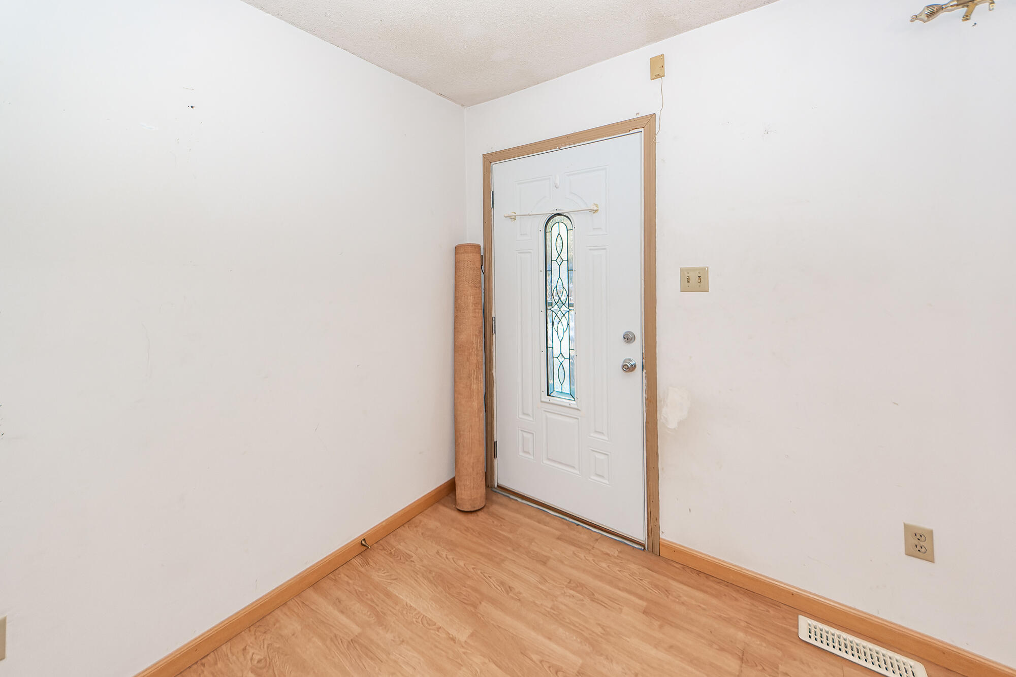 146 Mano Street