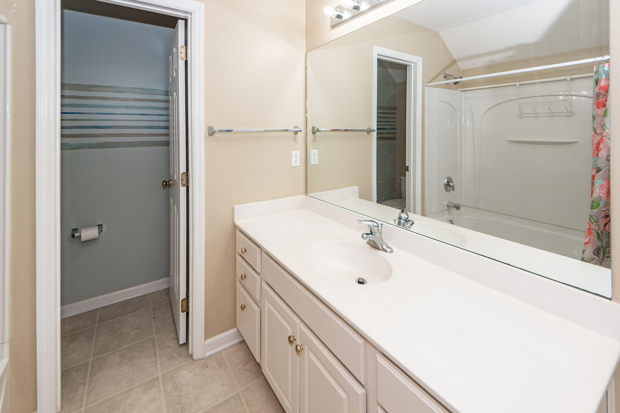 5215 Chicory Lane