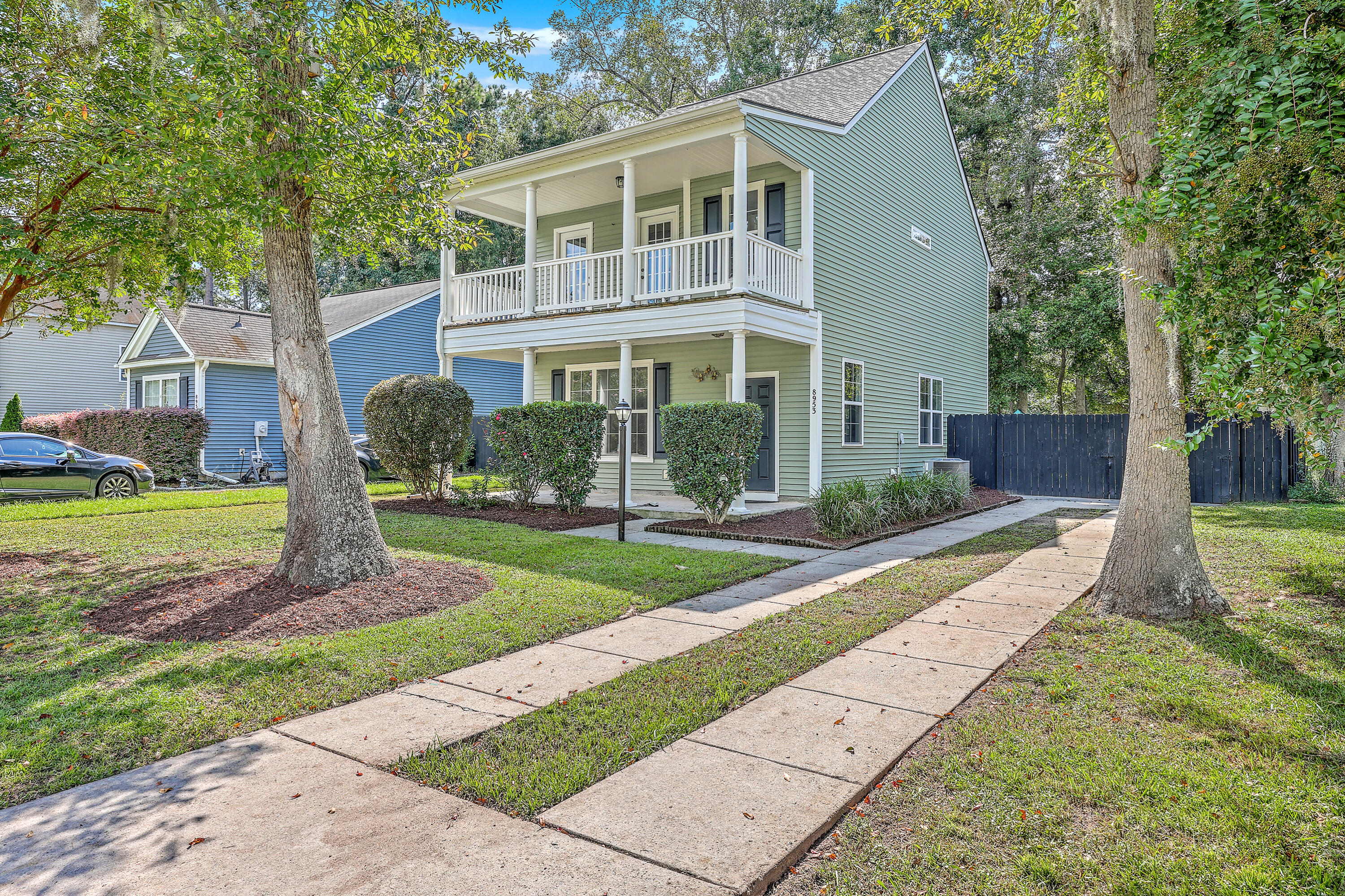 8953 Planters Row Lane