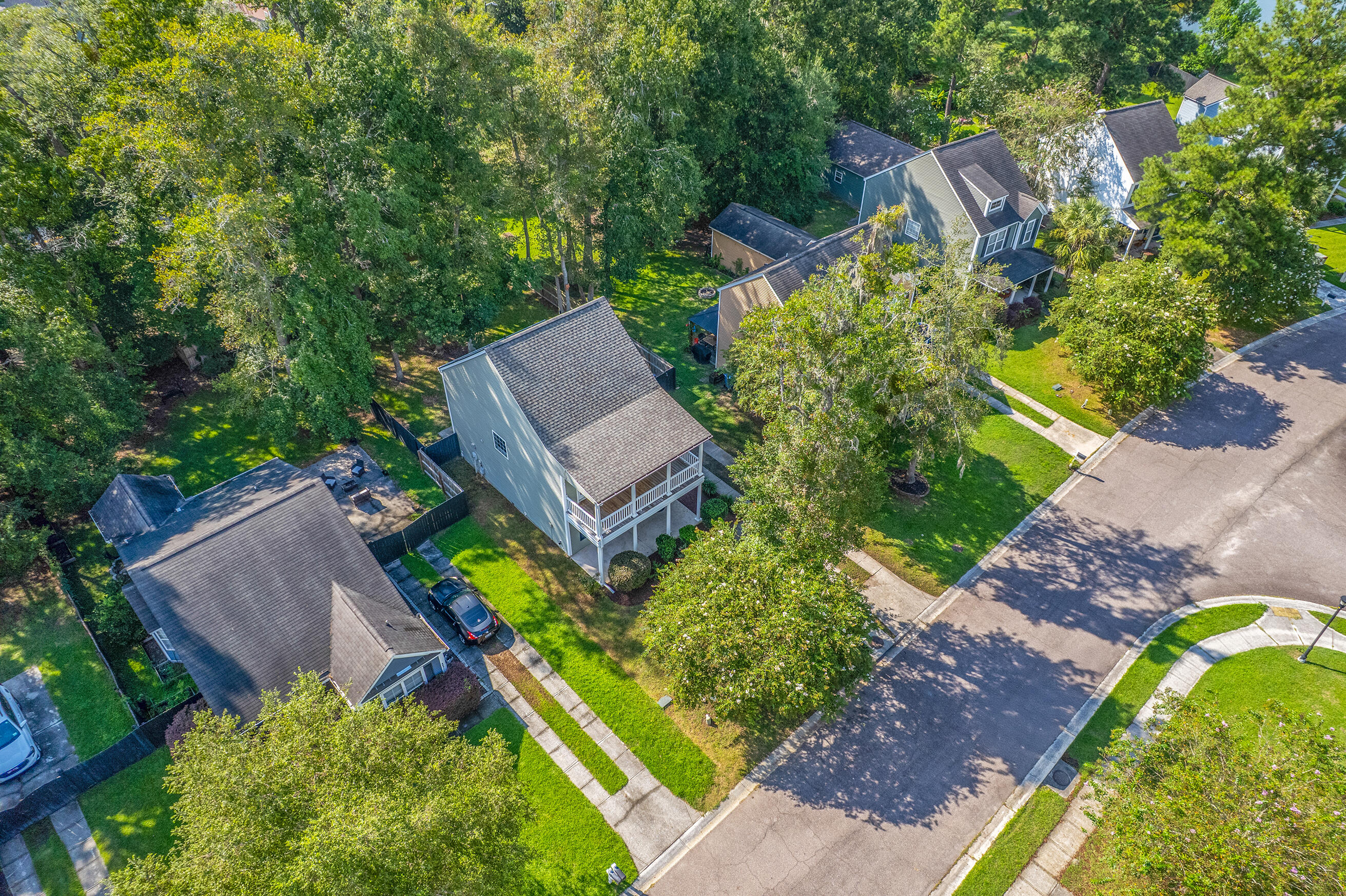 8953 Planters Row Lane