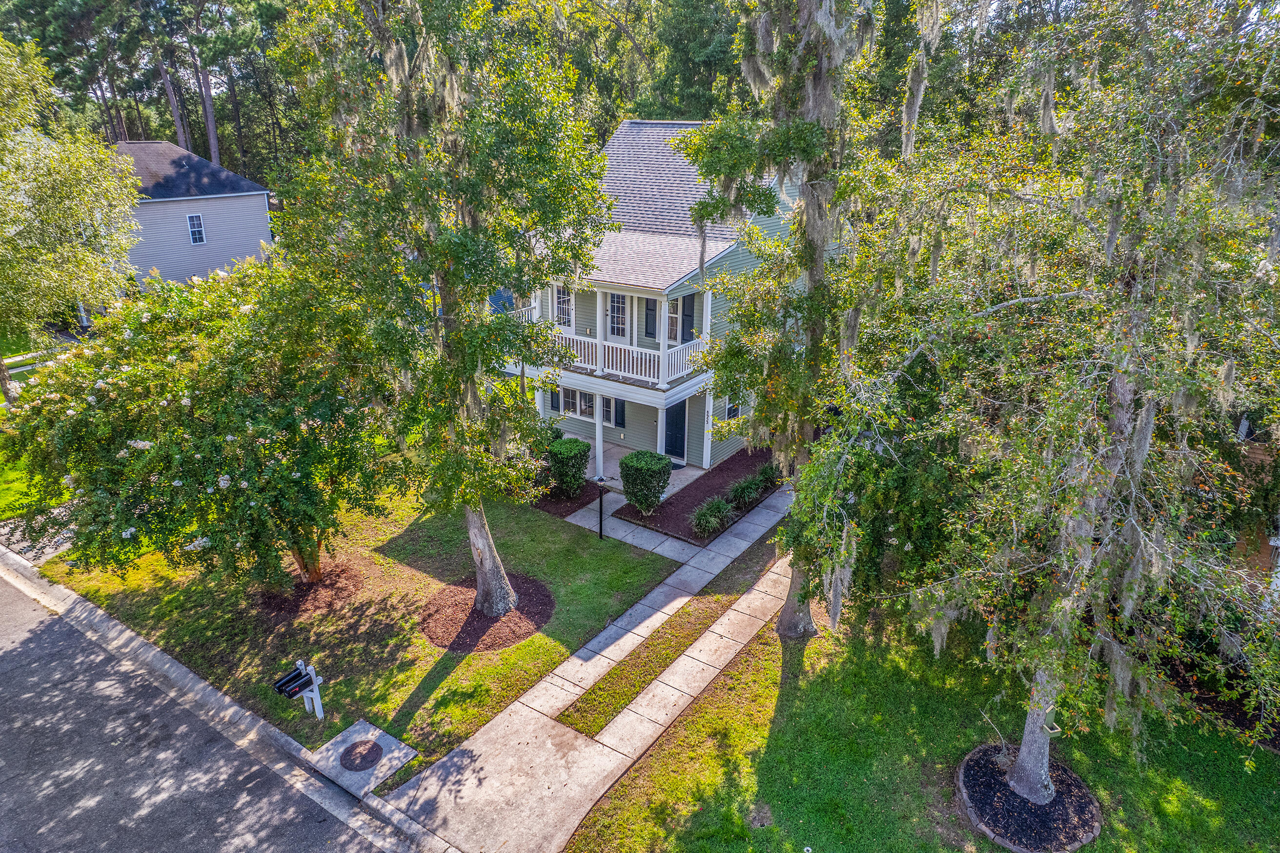 8953 Planters Row Lane