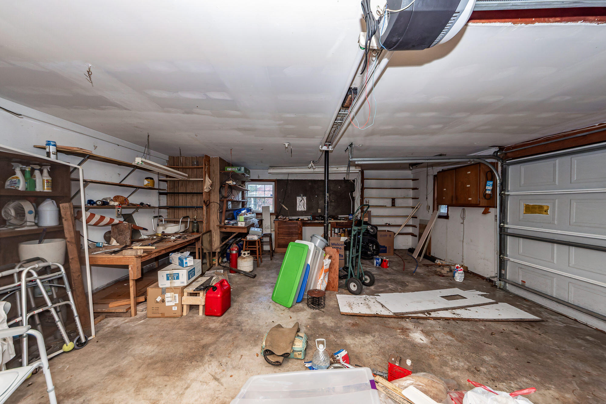 1234 Brookside Drive